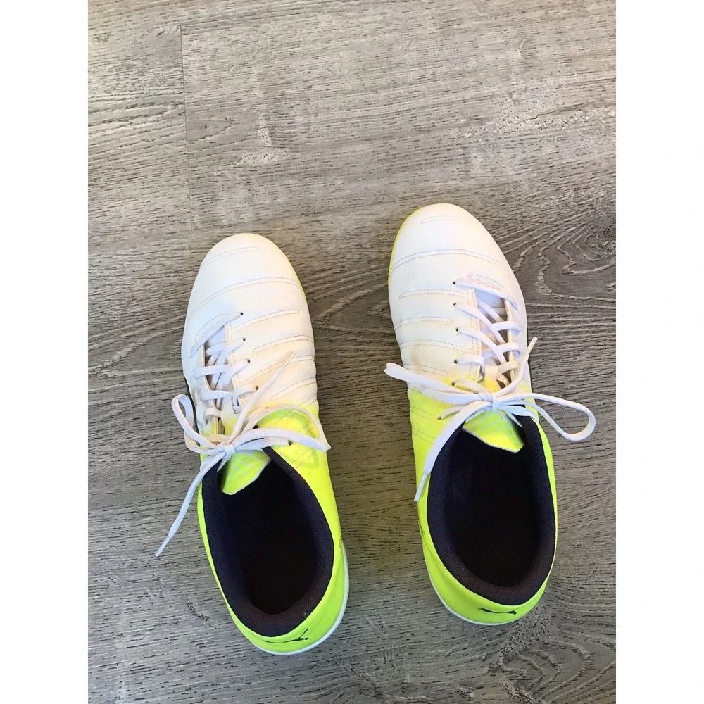 Puma Mens evoPOWER 4 Size 12 Indoor Soccer Cleats Turf Neon Yellow White 103588